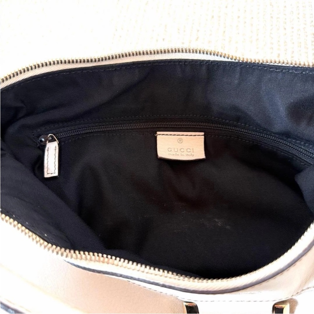 Gucci Ivory Leather Hobo Bag - Picture 5 of 16